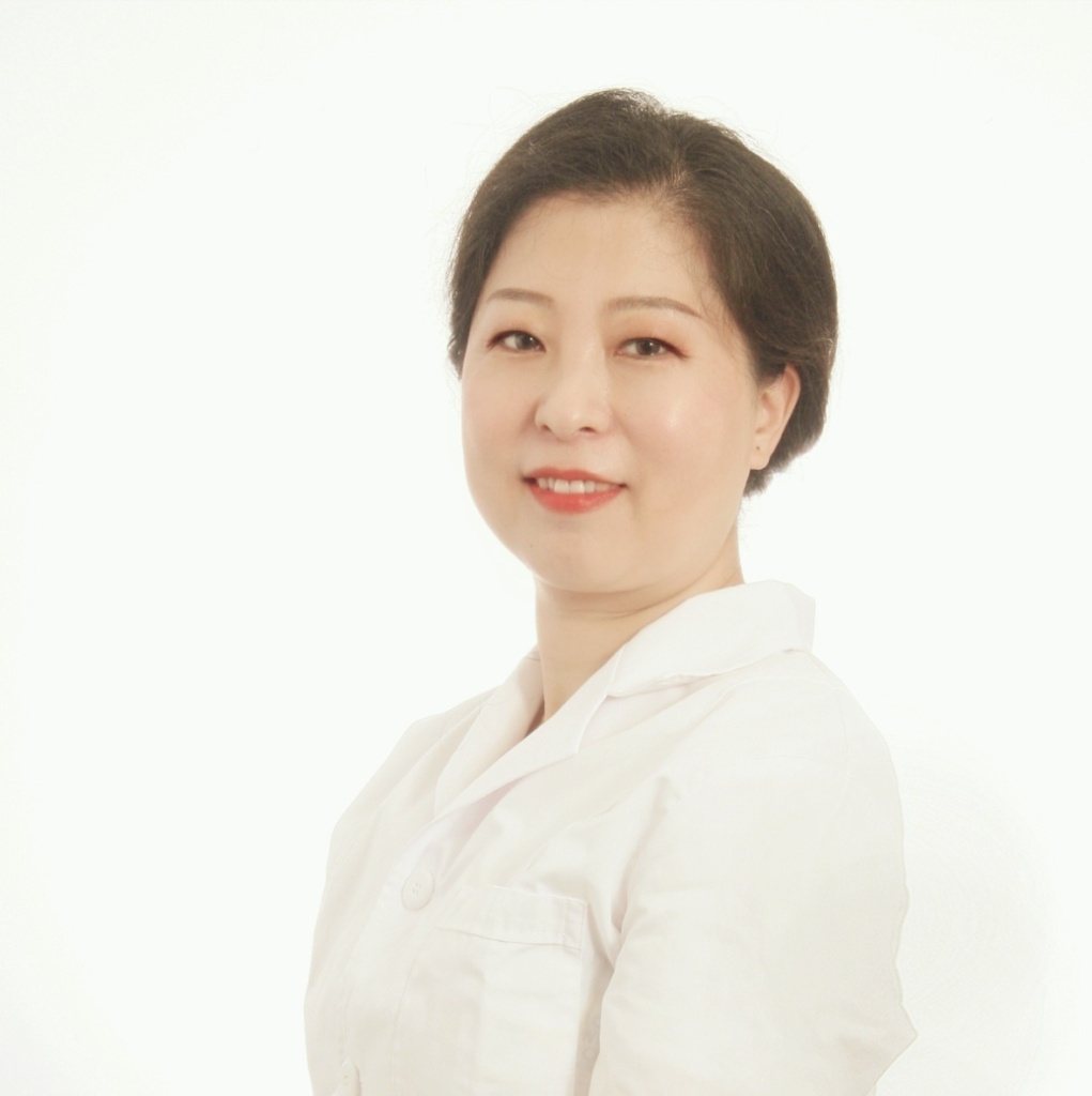 Baishuang Leng, acupuncturist